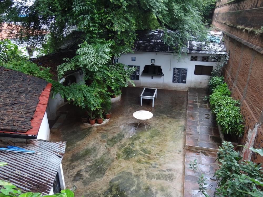 Lodge Labboo'z Cafe And Maheshwar